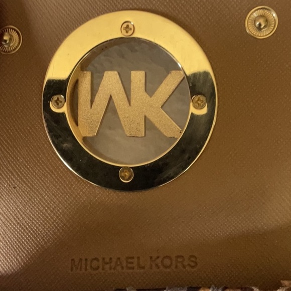 Michael Kors Snakeskin Pattern Card Holder with Gold Logo - Picture 4 of 5